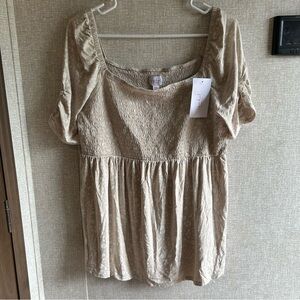 XXL Isabel Maternity by Ingrid and Isabel Tan Beige Floral Maternity Top